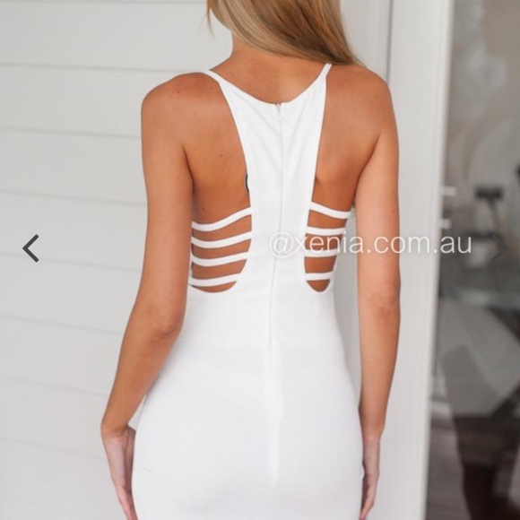 *XENIA DRESS* - Picture 2 of 4